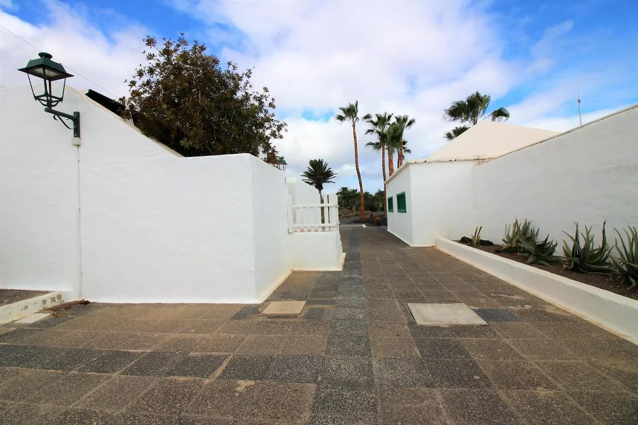 Barbara Beach House Costa Teguise 0*,  Spanien